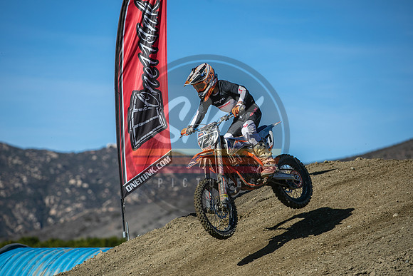 SMXPICTURES_Motor4Kids_RadRiders_R5_Fox_12-10-23-1229