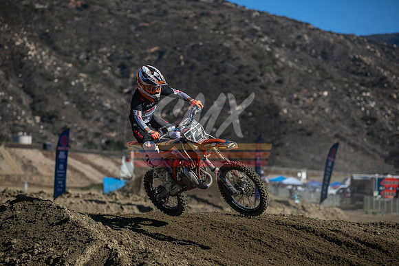 SMXPICTURES_Motor4Kids_RadRiders_R5_Fox_12-10-23-1484