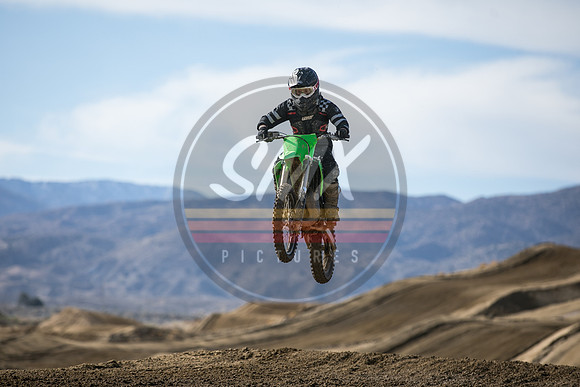 SMX_PICTURES_Moto4Kids_ThrillerBeezzzSeries_R3_LACR_3-13-22-55