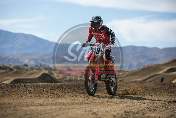 SMX_PICTURES_Moto4Kids_ThrillerBeezzzSeries_R3_LACR_3-13-22-52