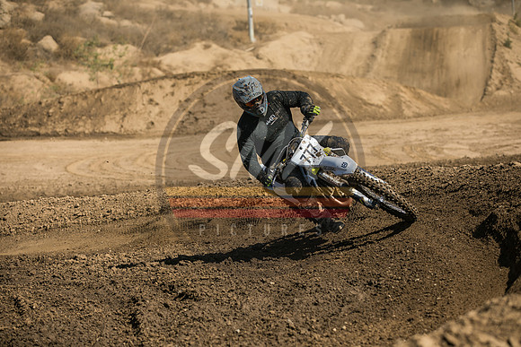 SMX_PICTURES_Swapmoto_Fall_Classic_RD1_PerrisMX_AmateurTrack_10-3-21-150
