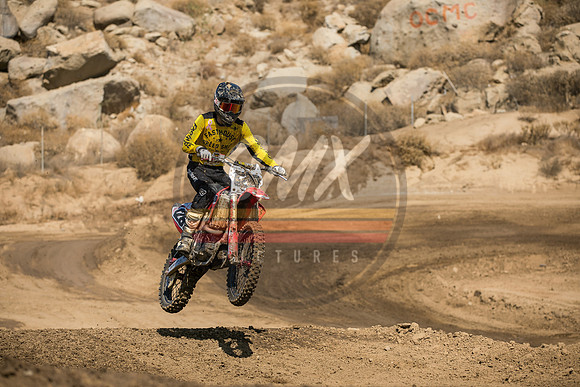 SMX_PICTURES_Swapmoto_Fall_Classic_RD1_PerrisMX_AmateurTrack_10-3-21-140