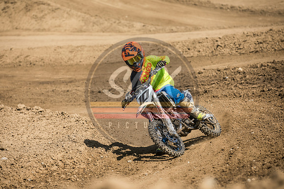 SMX_PICTURES_Swapmoto_Fall_Classic_RD1_PerrisMX_AmateurTrack_10-3-21-114