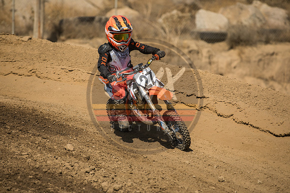 SMX_PICTURES_Swapmoto_Fall_Classic_RD1_PerrisMX_AmateurTrack_10-3-21-359