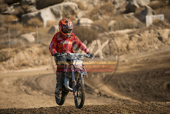 SMX_PICTURES_Swapmoto_Fall_Classic_RD1_PerrisMX_AmateurTrack_10-3-21-025
