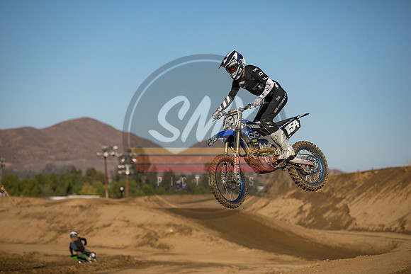 SMX_PICTURES_Swapmoto_FallClassic_R3_Perris_11-21-21-44