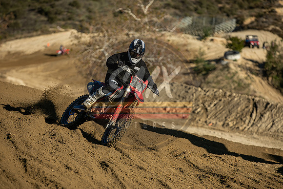 SMXPICTURES_Swapmoto_FallClassic_R5_GlenHelen_MainTrack_12-18-22-103