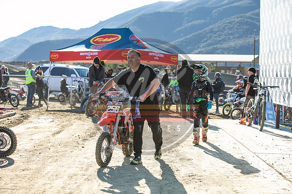 SMXPICTURES_Moto4Kids_RadRiders_R5_FoxRaceway_12-10-22-39