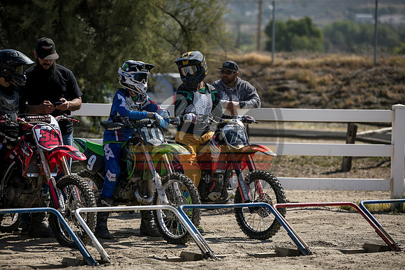 SMX_PICTURES_Moto4Kids_RD1_Lake_Elsinore-4-17-21-0022