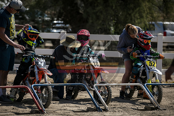 SMX_PICTURES_Moto4Kids_RD1_Lake_Elsinore-4-17-21-0117