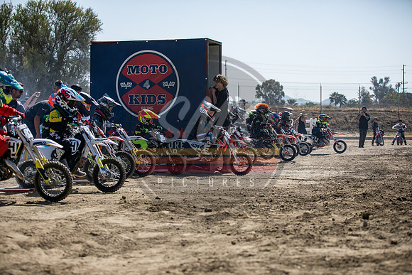 SMX_PICTURES_Moto4Kids_RD1_Lake_Elsinore-4-17-21-0122