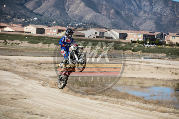 SMXPICTRES_Swapmoto_ElDorado_R3_Lake_Elsinore_2-13-22-0132