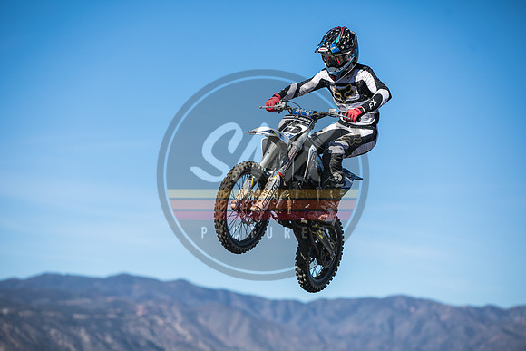 SMXPICTRES_Swapmoto_ElDorado_R3_Lake_Elsinore_2-13-22-0027