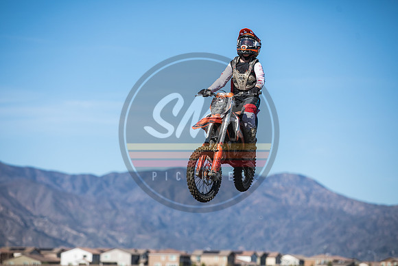 SMXPICTRES_Swapmoto_ElDorado_R3_Lake_Elsinore_2-13-22-0037
