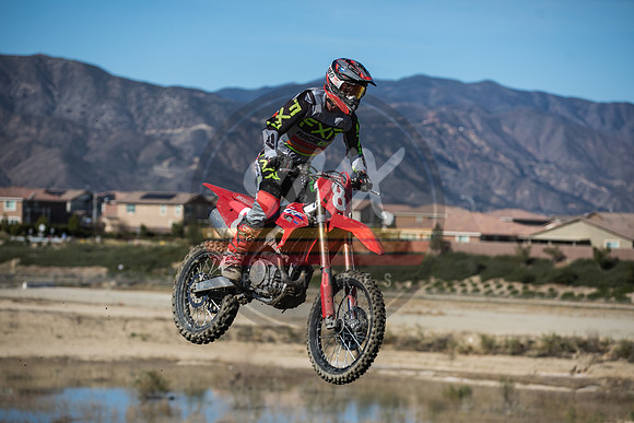 SMXPICTRES_Swapmoto_ElDorado_R3_Lake_Elsinore_2-13-22-0137