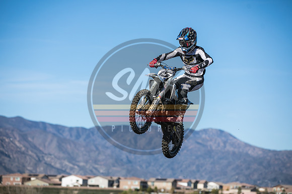 SMXPICTRES_Swapmoto_ElDorado_R3_Lake_Elsinore_2-13-22-0026