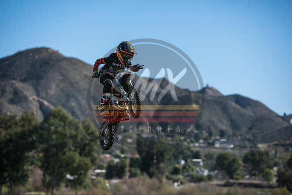 SMXPICTRES_Swapmoto_ElDorado_R3_Lake_Elsinore_2-13-22-0052