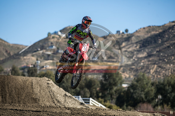 SMXPICTRES_Swapmoto_ElDorado_R3_Lake_Elsinore_2-13-22-0080