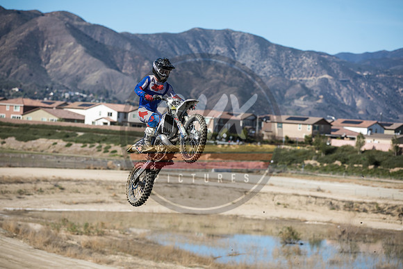 SMXPICTRES_Swapmoto_ElDorado_R3_Lake_Elsinore_2-13-22-0133