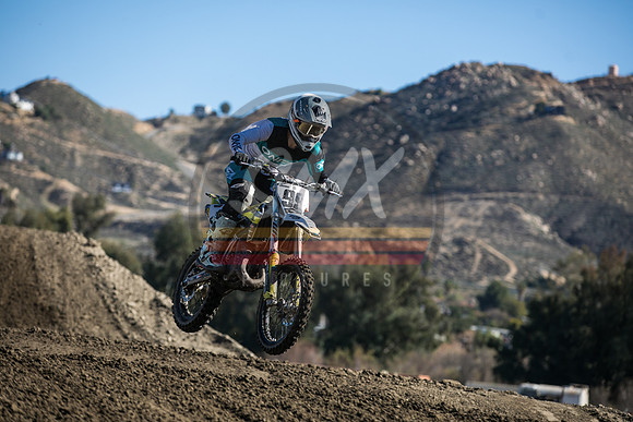 SMXPICTRES_Swapmoto_ElDorado_R3_Lake_Elsinore_2-13-22-0020