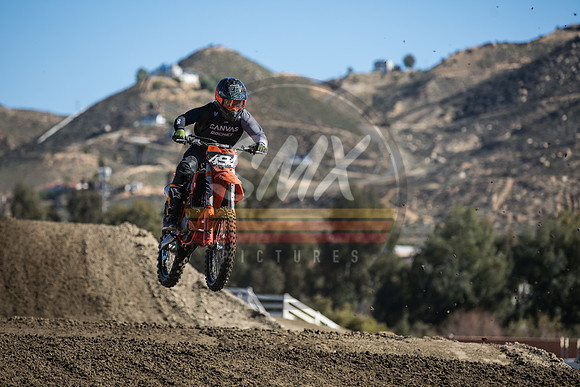 SMXPICTRES_Swapmoto_ElDorado_R3_Lake_Elsinore_2-13-22-0090