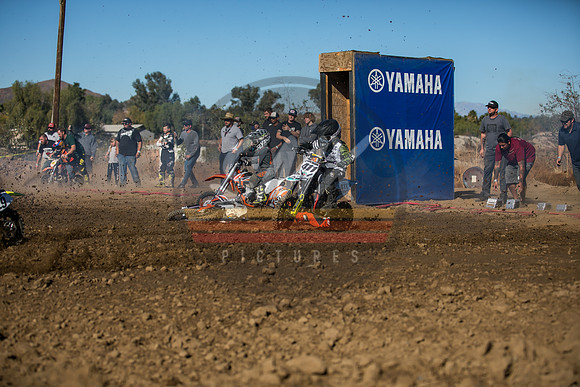 SMX_PICTURES_Swapmoto_TripleCrown_RD2_Perris_AmTrack_12-6-20-20