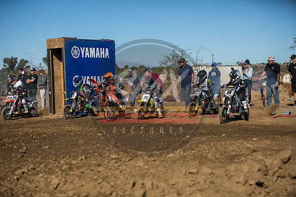 SMX_PICTURES_Swapmoto_TripleCrown_RD2_Perris_AmTrack_12-6-20-15