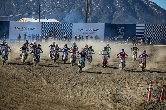 SMXPICTURES_Motor4Kids_RadRiders_R5_Fox_12-10-23-highlights-21-low